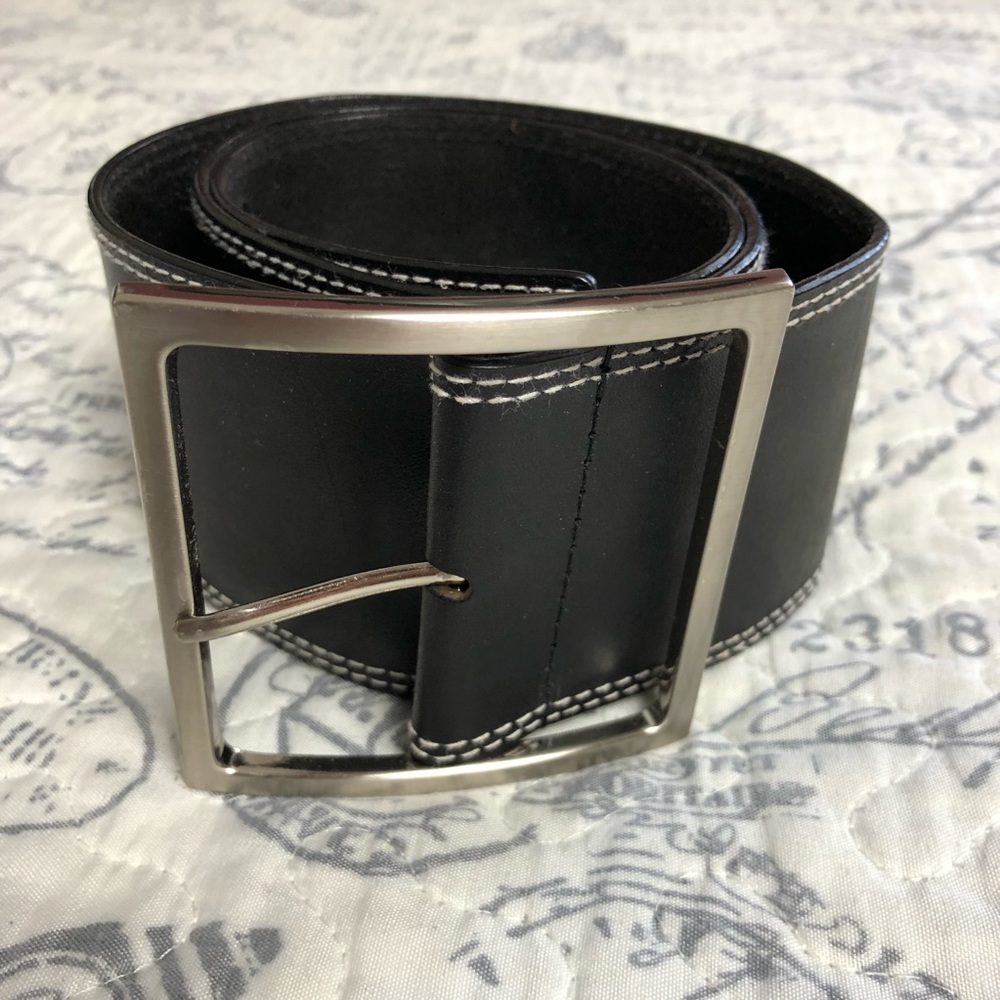 Vintage Moda International Wide Leather Black Belt